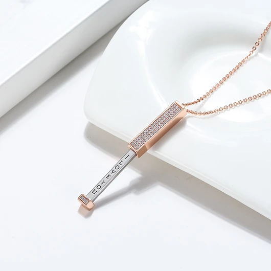 Explosive Trend Sweet Personality Necklace Zircon Inlaid Diamond Fashion Pendant Jewelry