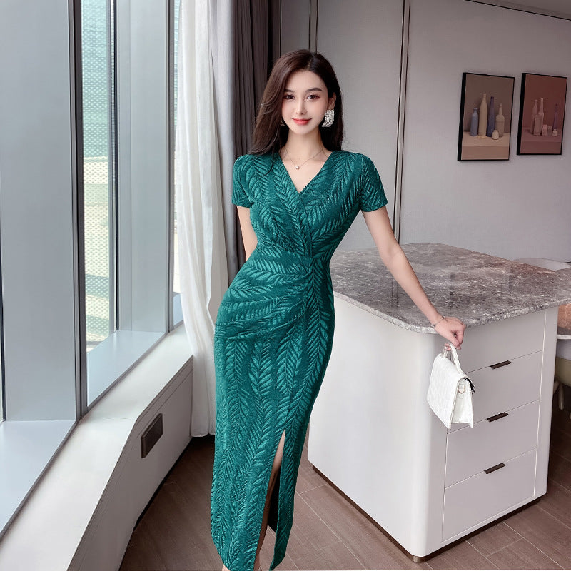 Ladies Neat Waist Slim Jacquard Leaf Knit Cotton Skirt