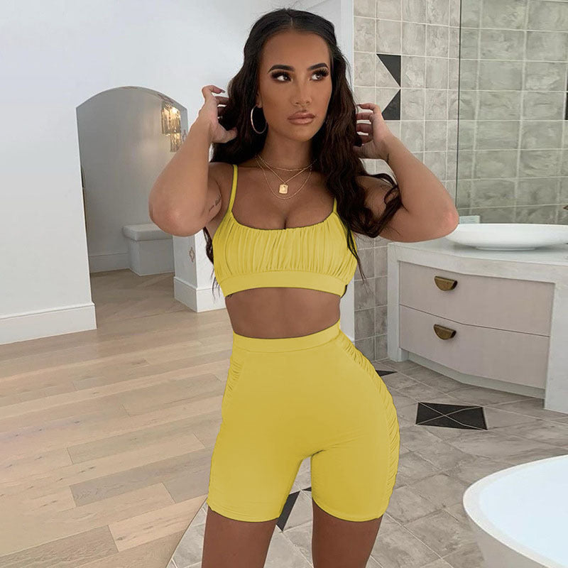 Low-cut sling skinny high-waist shorts