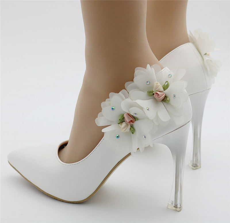 White Flowers Beautiful Wedding Shoes Stiletto Waterproof