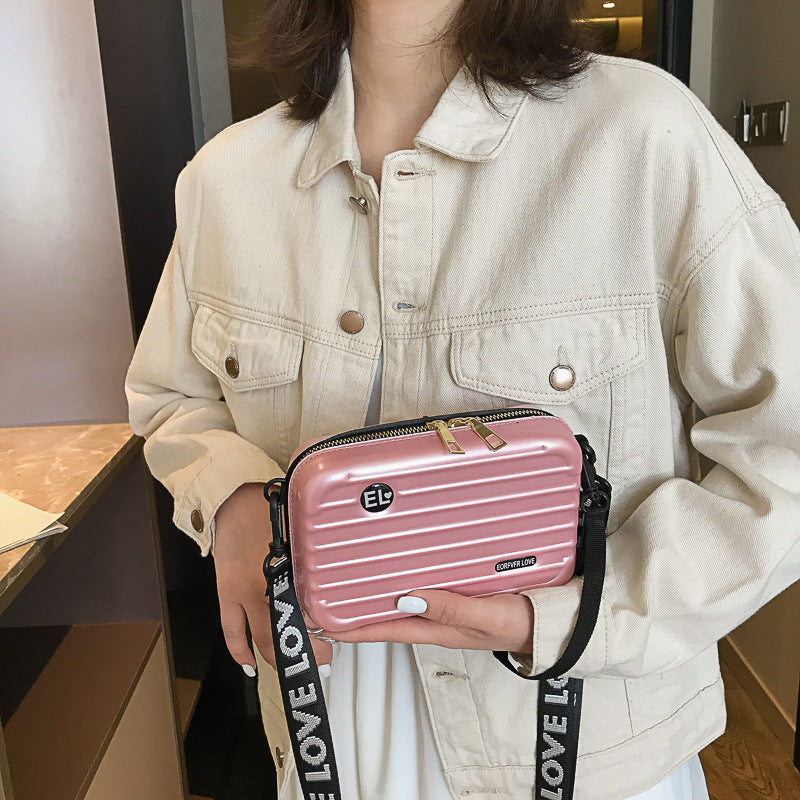Crossbody shoulder bag
