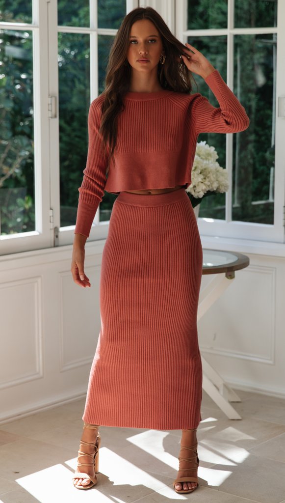 Women's 2 Piece Sweater Outfit Sets Long Sleeve Knit Top And Bodycon Slit Midi Skirt Dress
