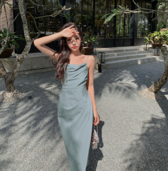 Tea Break Pleated Slit Suspender Long Skirt