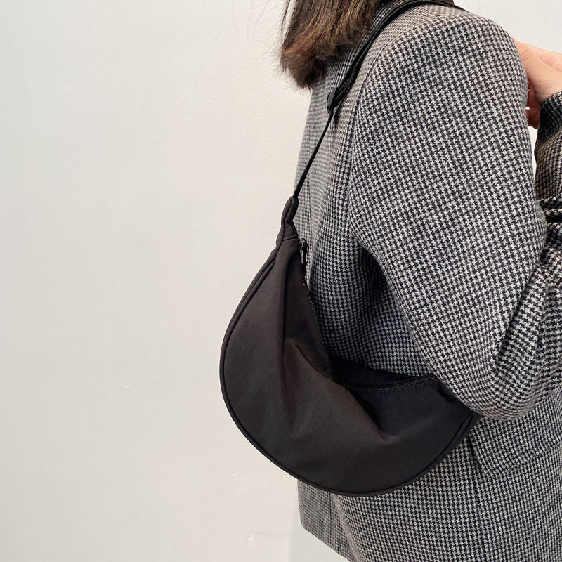 Dumpling Light Small Armpit Simple Shoulder Canvas Bag