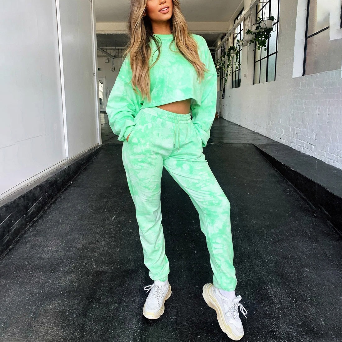 Fashion sports tie-dye two-piece suit