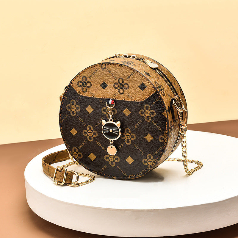 Autumn And Winter New Cat Pendant Diagonal Chain Small Round Bag