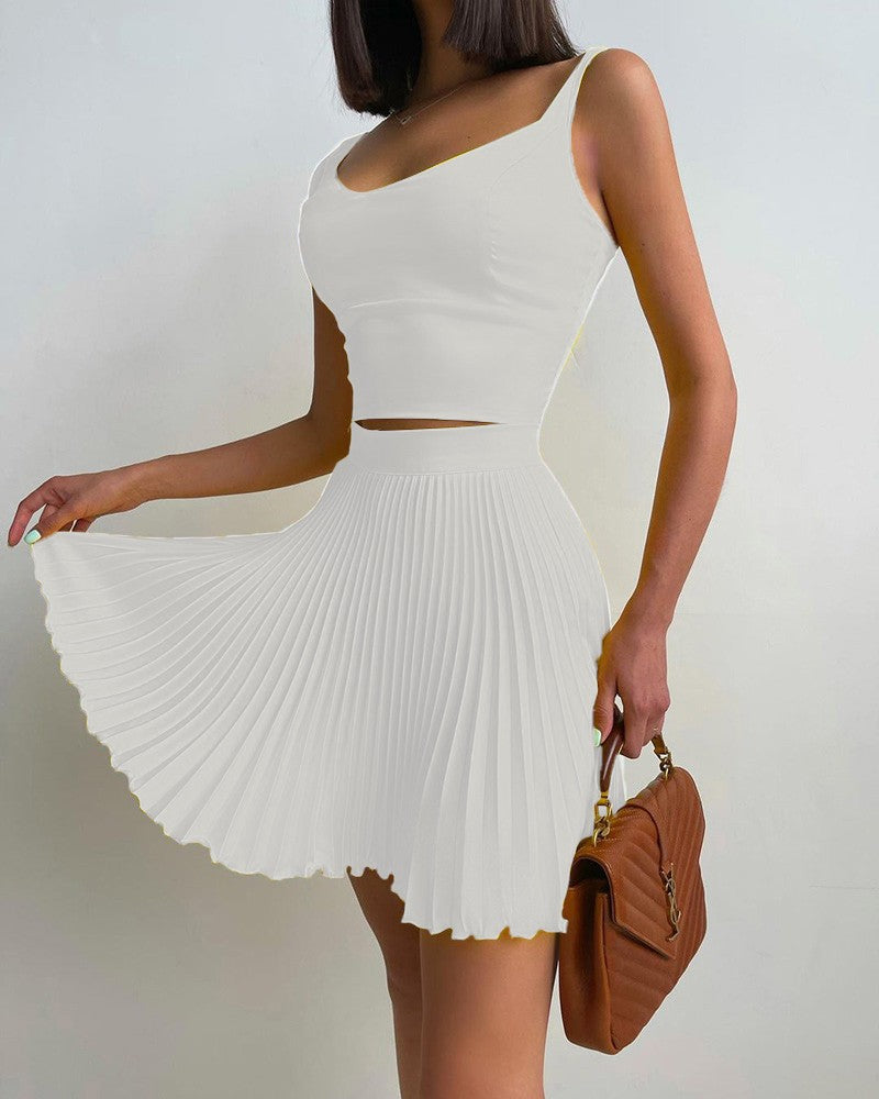 Sexy Two-piece Sleeveless Vest Pleated Skirt