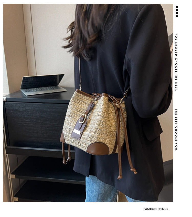 Summer Korean Straw Plaited Pull-belt Simple Beach Weaving Shoulder Messenger Bag