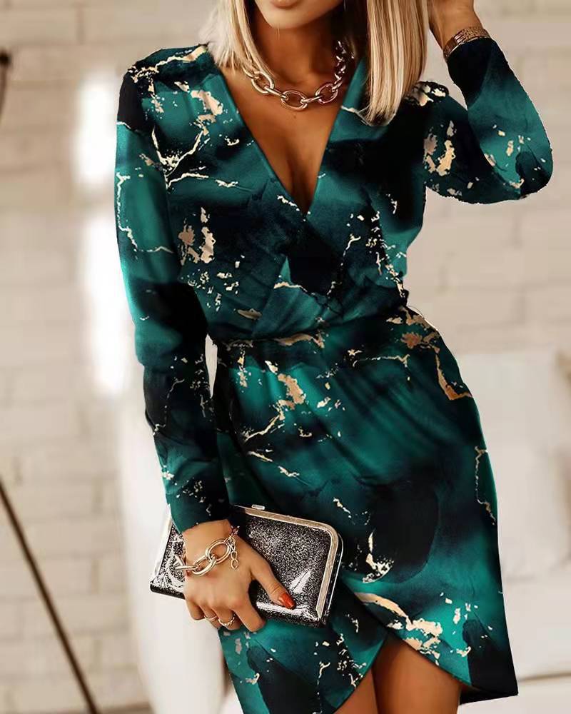 V-Neck Long Sleeve High Slit Print T-Shirt Dress