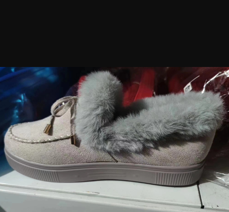 Warm cotton shoes with velvet and thickening