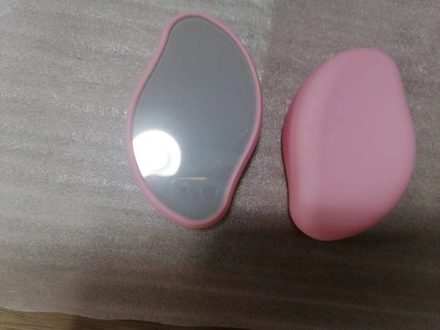 Glass razor for hair removal and peeling
