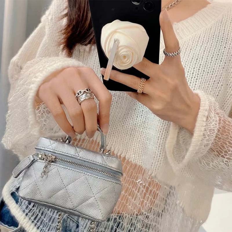 Lingge Chain Bag Cosmetic Bag Handbag Shoulder Messenger Bag