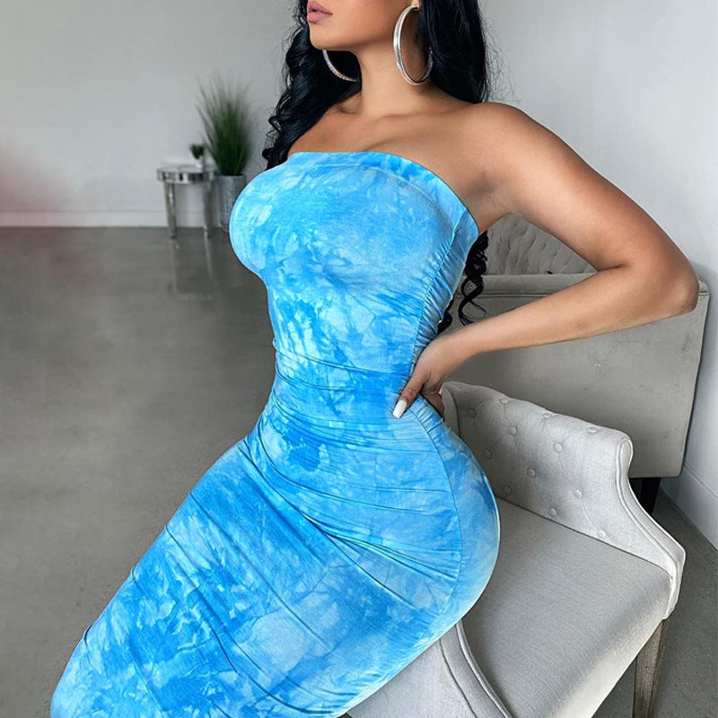 Wrapped chest print bag hip dress