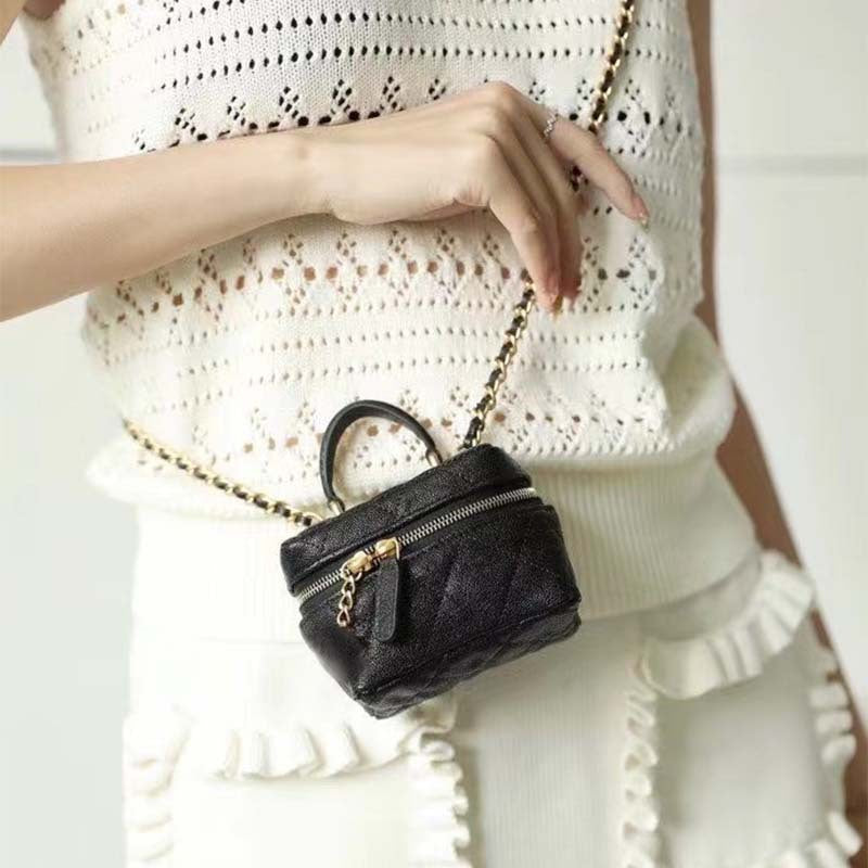 Lingge Chain Bag Cosmetic Bag Handbag Shoulder Messenger Bag