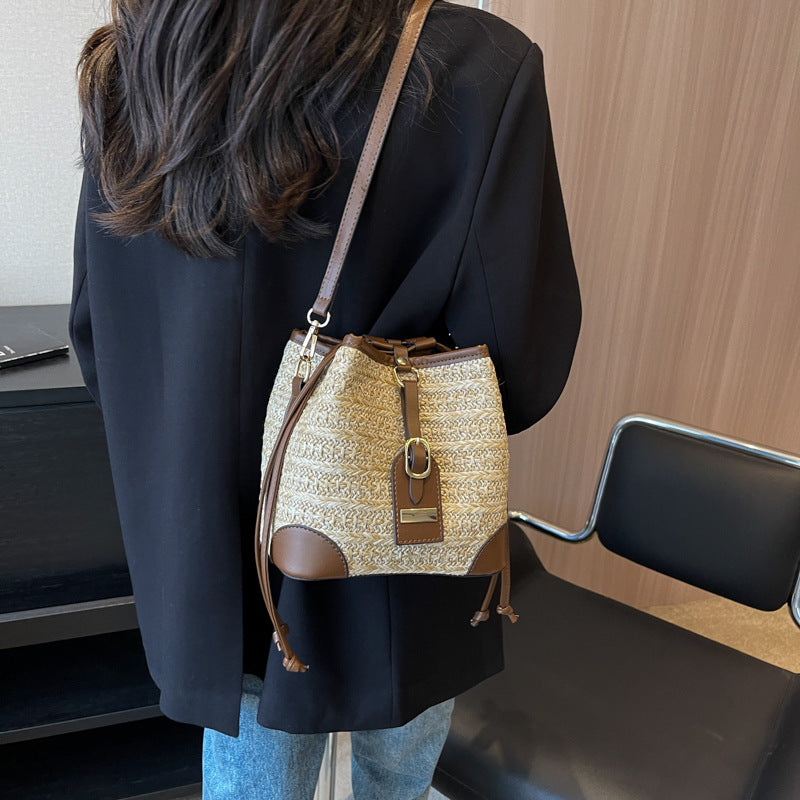 Summer Korean Straw Plaited Pull-belt Simple Beach Weaving Shoulder Messenger Bag