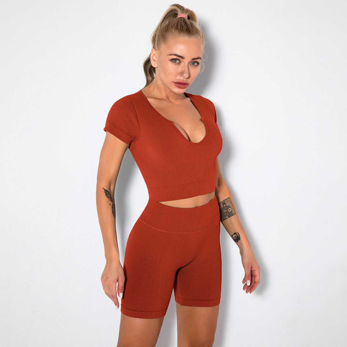 Seamless Knitted Sexy Sports Short-sleeved Shorts Yoga Wear Fitness Suit