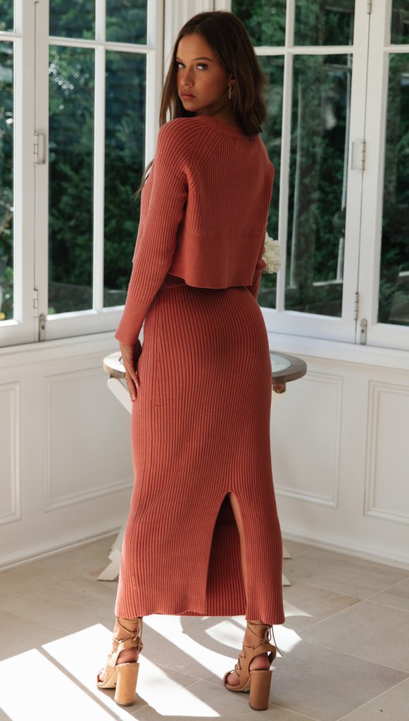 Women's 2 Piece Sweater Outfit Sets Long Sleeve Knit Top And Bodycon Slit Midi Skirt Dress