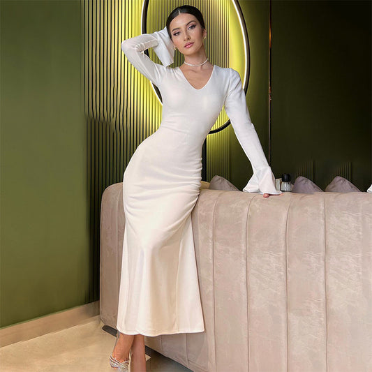 Women's Fashion Solid Color Bell Sleeve Tied Slim Fit Dress
