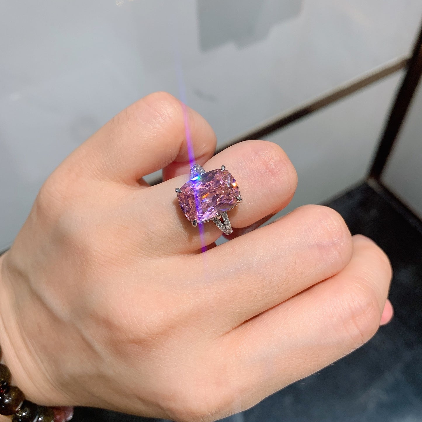 Artificial pink diamond live ring