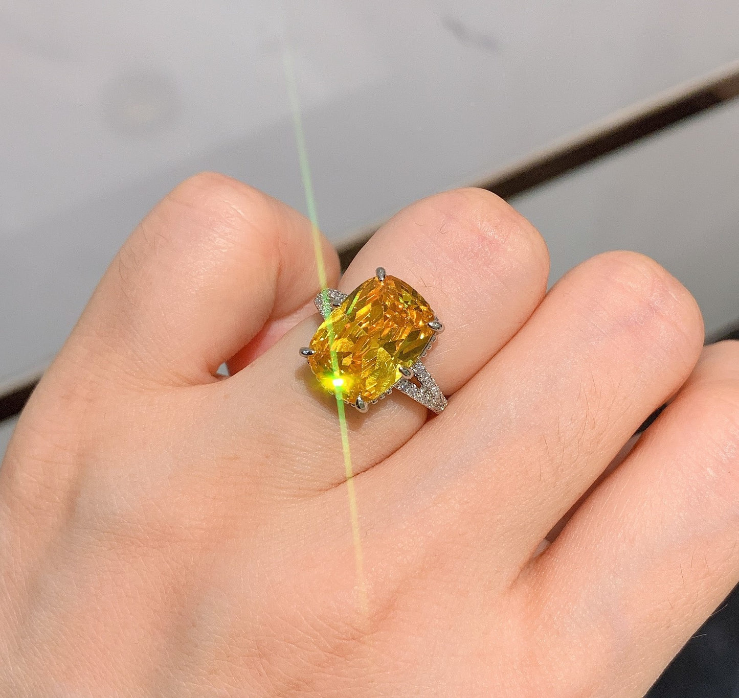Artificial pink diamond live ring