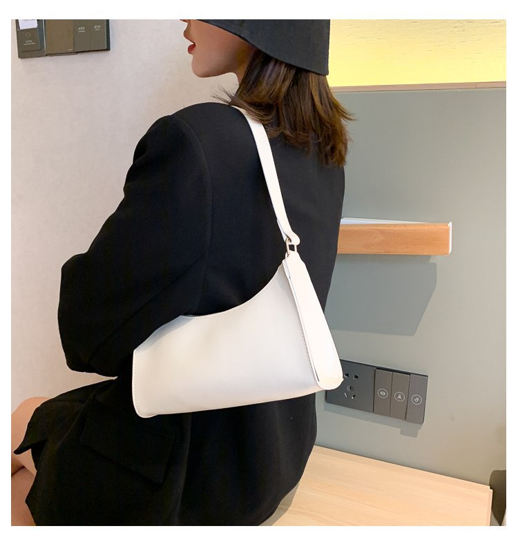Ladies Fashion One Shoulder Messenger Bag