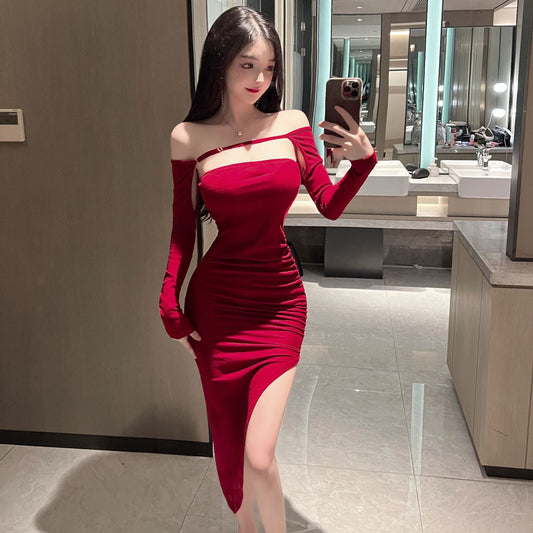 Waist-hugging Pleated Tight-fitting Mid-length Dress