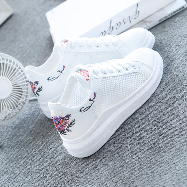 Openwork net shoes