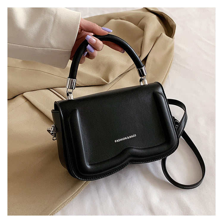 Fashion Versatile One Shoulder Messenger Bag