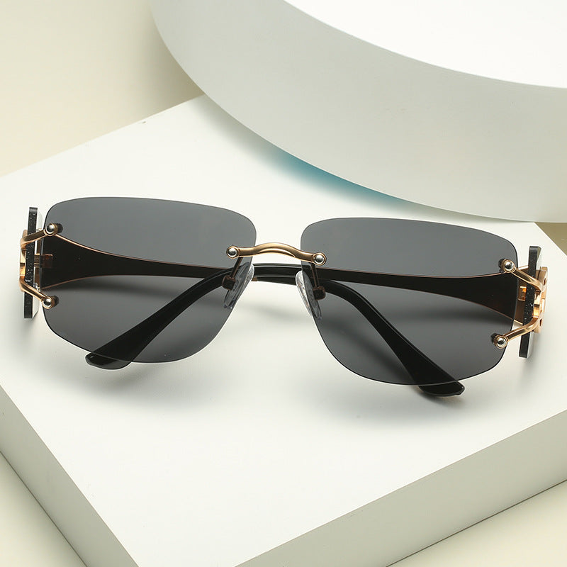 Cut-edge Diamond Decorative Trend Sunglasses